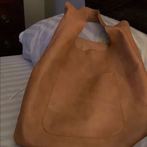 Tan purse. Perfect condition